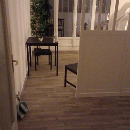 Lumineux Studio Avec Balcon / Cosy Flat With Balcony Διαμέρισμα Villejuif Εξωτερικό φωτογραφία